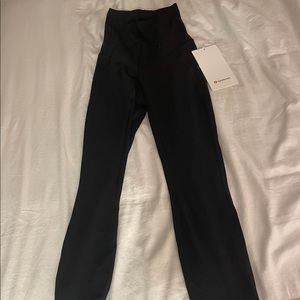 Lululemon size 0 unlimit 25” leggings